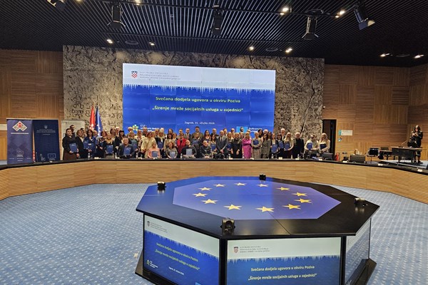 Projekt "Aktivni i uključeni": mreža podrške Hrvatskog Crvenog križa 
